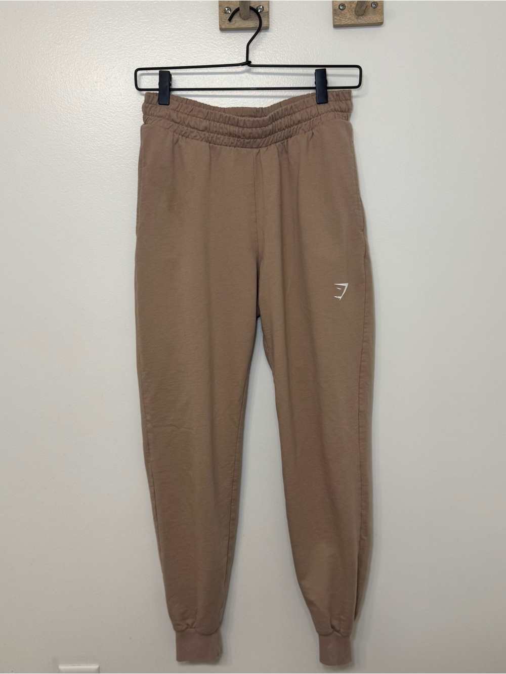 Gymshark Women's Dusty Pink Jogger Sweatpants Size Small